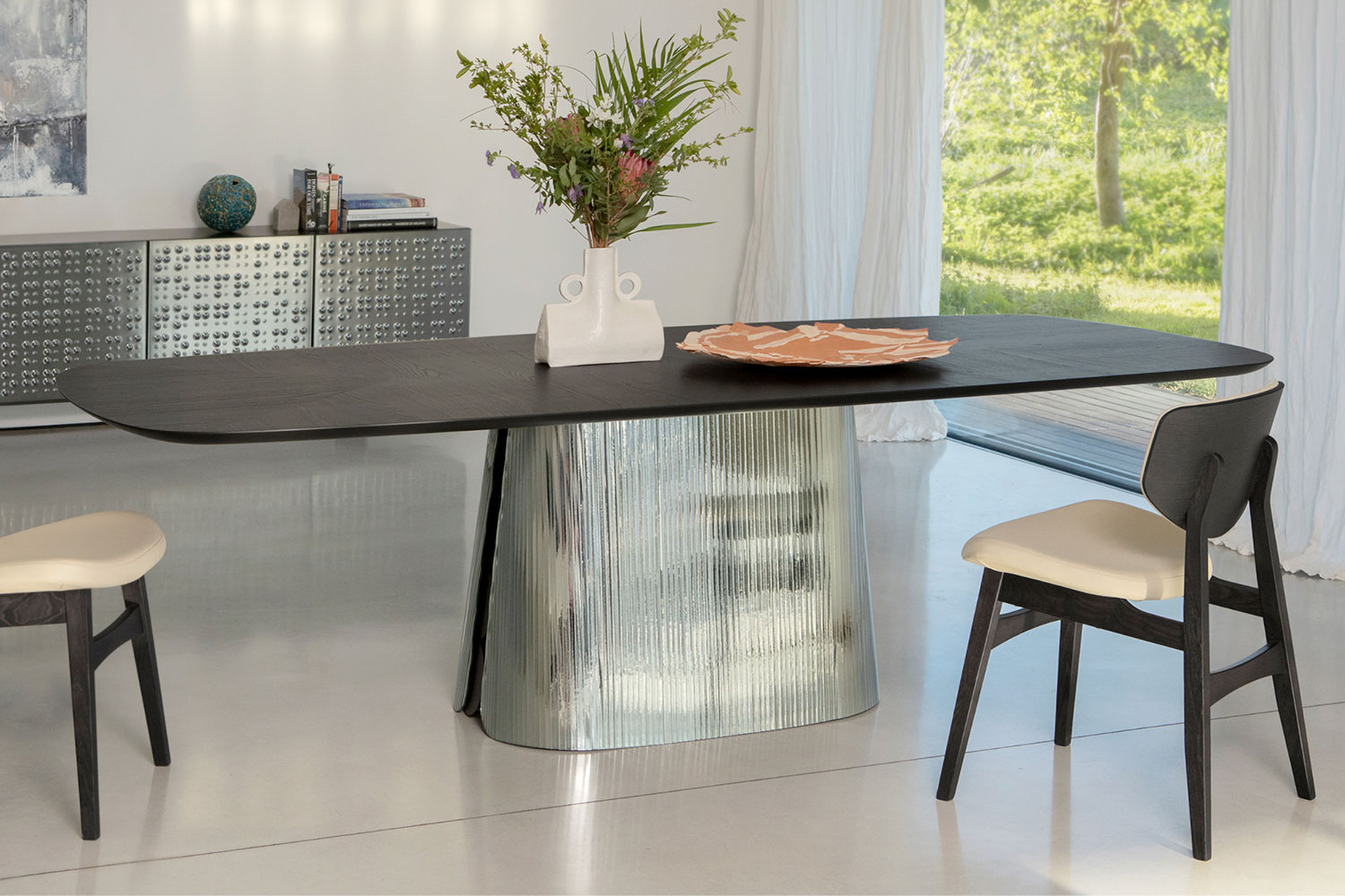 Adone Plisse Dining Table