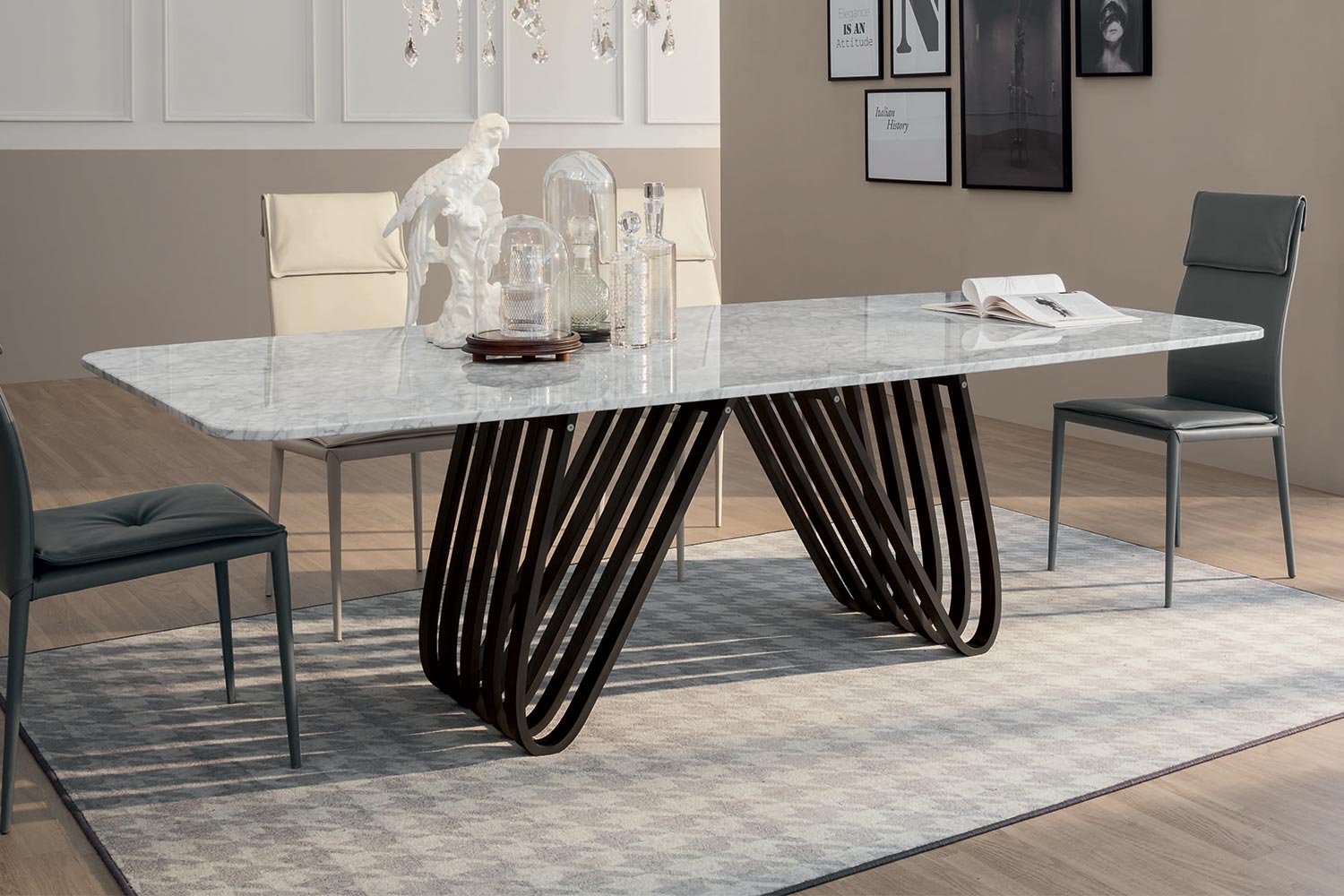 Arpa Dining Table