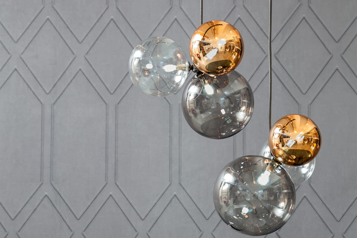 Atomo Suspension Light