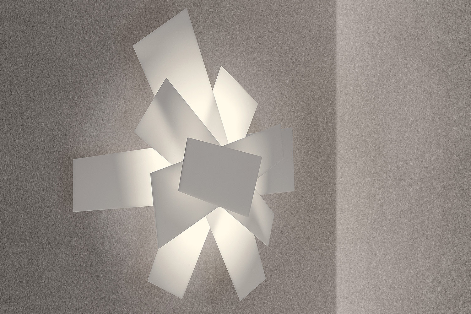 Big Bang Wall Sconce