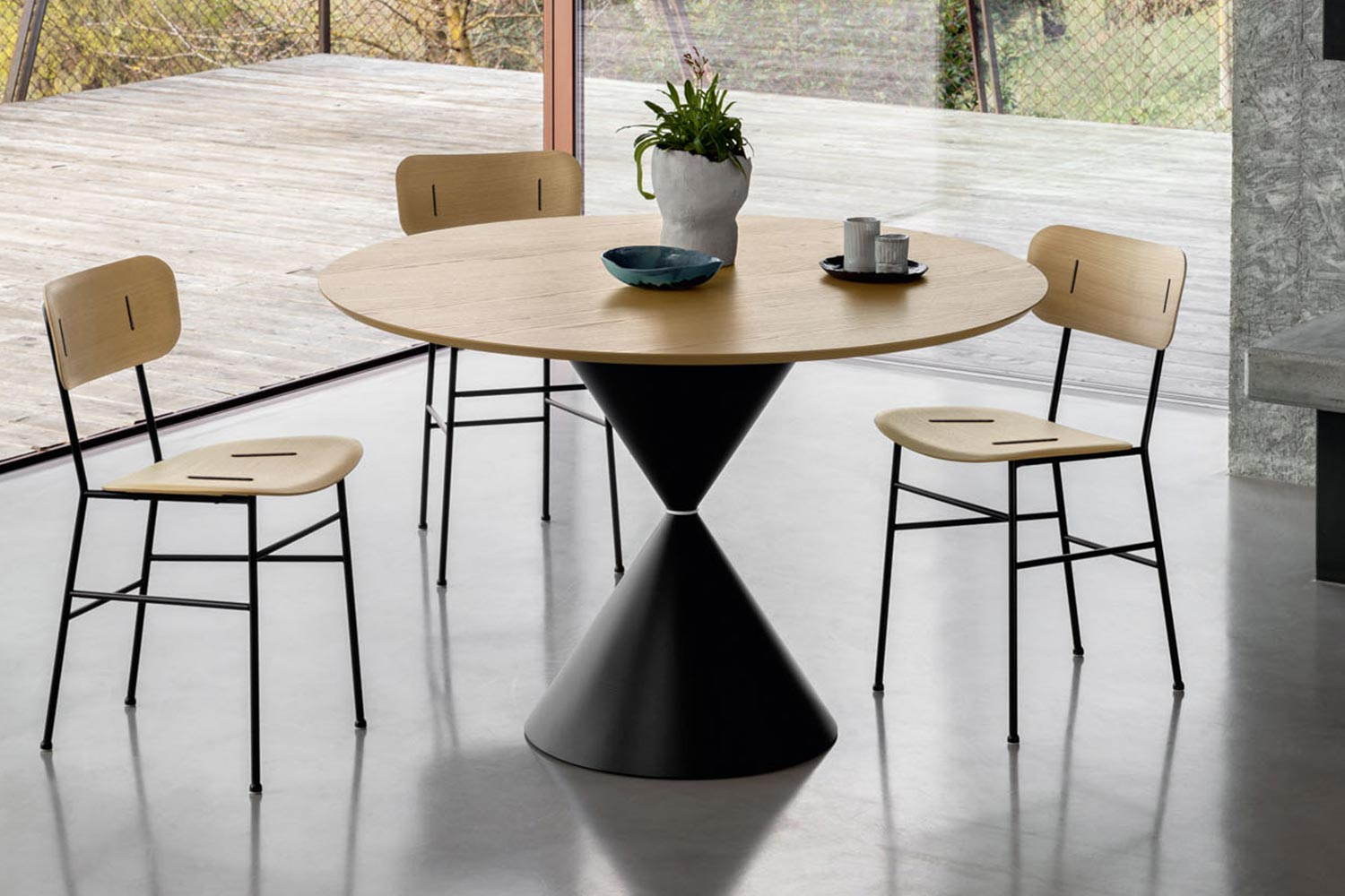Clessidra Kitchen Table