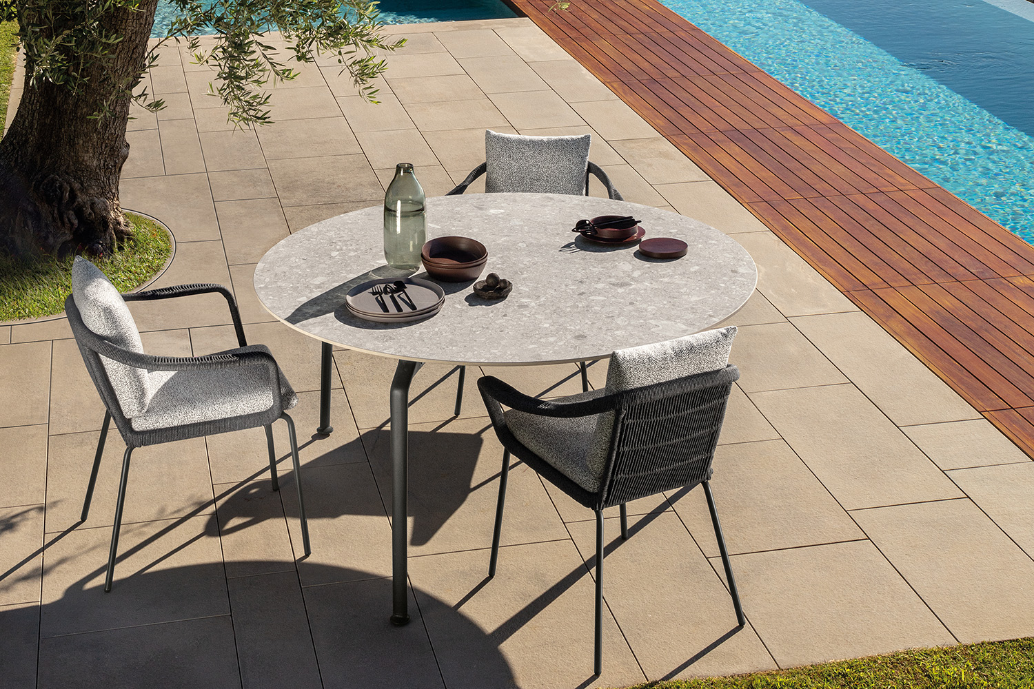 Cruise Alu Bistro Table