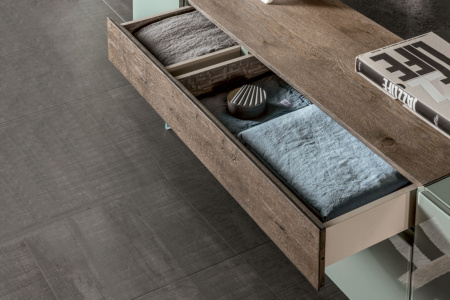 36e8 13503 Sideboard