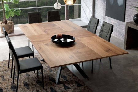 4x4 Dining Table