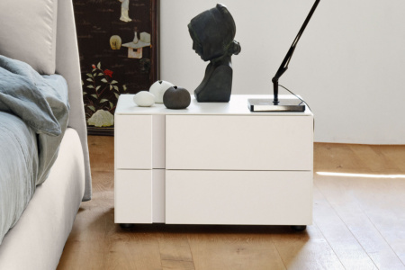 Abaco 2-Drawer Nightstand