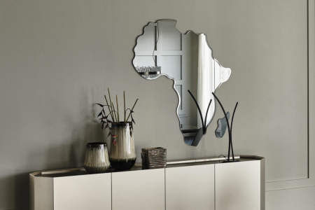 Africa Mirror