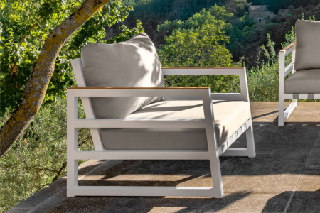 Alabama Alu Lounge Armchair Display Model