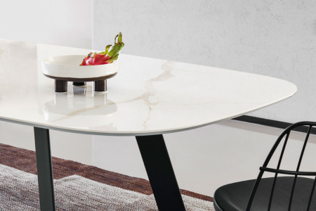 Alexander Dining Table