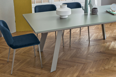 Alexander Glass Extension Dining Table