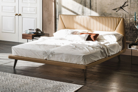 Amadeus Bed