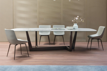 Art Oblong Dining Table