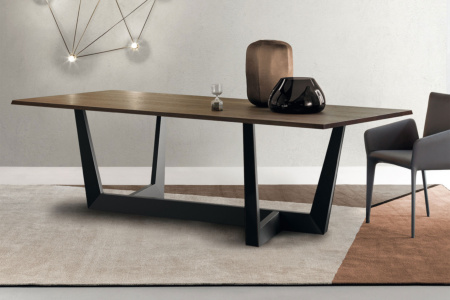 Art Wood Dining Table