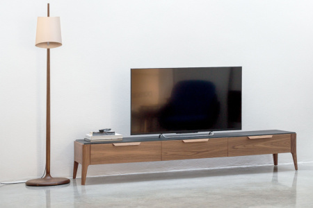 Atlante TV Stand