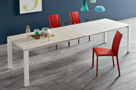 Badu Extension Ceramic Dining Table