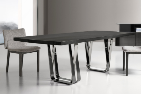 Bend Dining Table