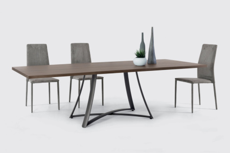 Big Bang Dining Table