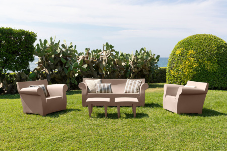 Bubble Club Armchair Quickship