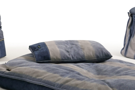 Royal C30 Pillow