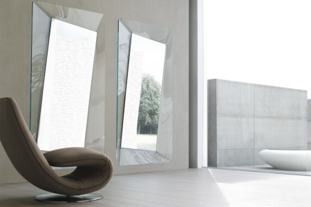 Callas Mirror Display Model