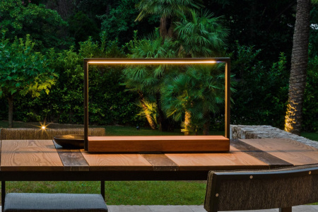 Casilda Outdoor Lamp