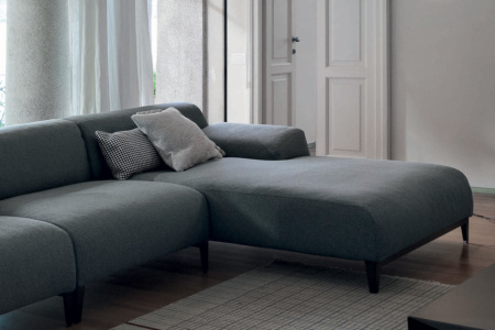 Cave Sectional Sofa With Chaise