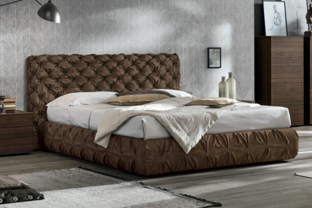 Chantal Bed