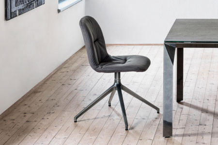 Chantal Swivel Chair