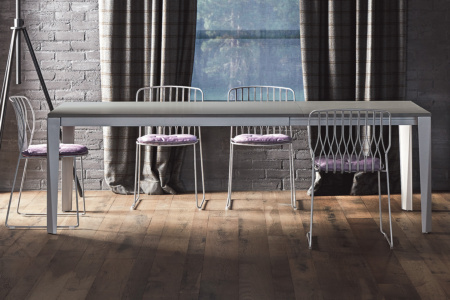 Chef Extension Dining Table