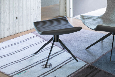 Colibri Footstool