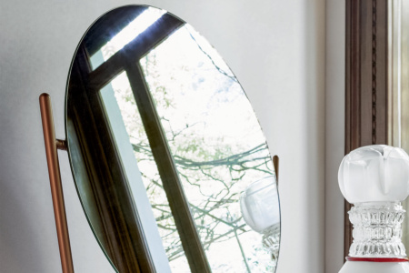 Coseno Console Table With Mirror