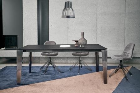 Cruz Extension Dining Table