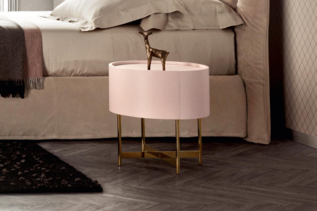 Dedalo Nightstand with Base