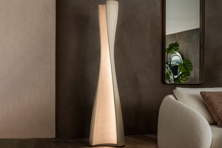 Diploma Floor Lamp