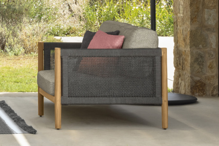 Dolcevita Large Lounge Armchair