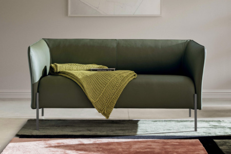 Dolly Sofa