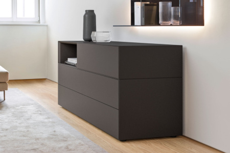 Domino Night Dresser