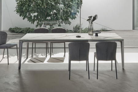 Duke Extension Dining Table