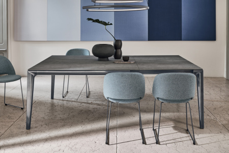 Duke Extension Dining Table