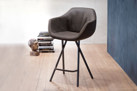 Dumbo Counter Stool