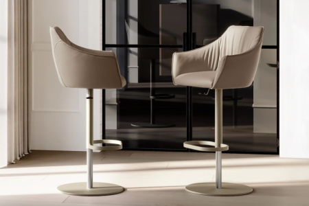 Era Adjustable Bar Stool