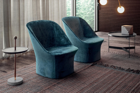 Esse Armchair with Base