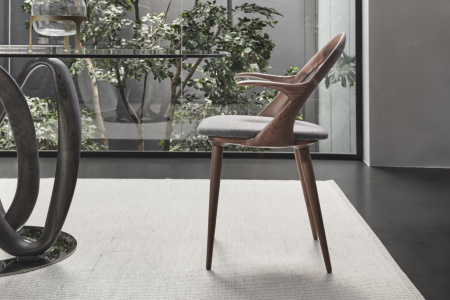 Ester Dining Chair