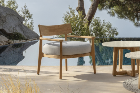 Ever Lounge Armchair