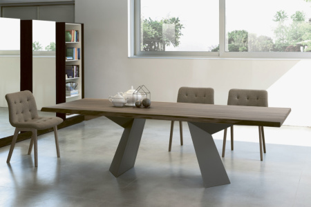 Fiandre Dining Table