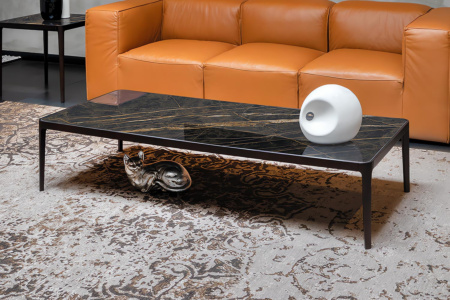 Fidelio Coffee Table