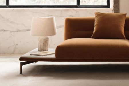 Gary Chaise with Table