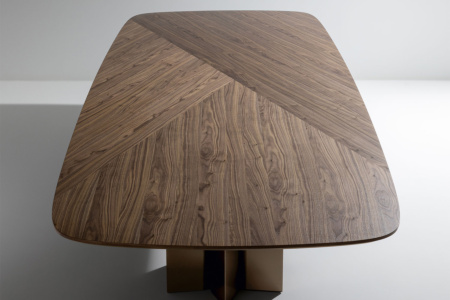 Geometric 400 Dining Table