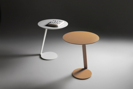 Giro End Table