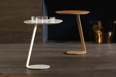 Giro End Table