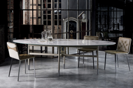 Glamour Dining Table